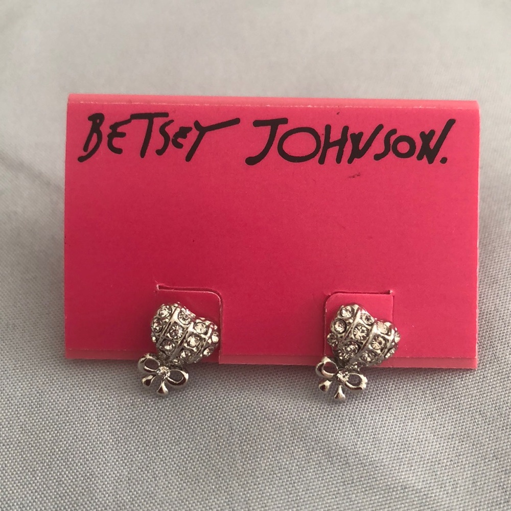 BRAND NEW Betsey Johnson earrings